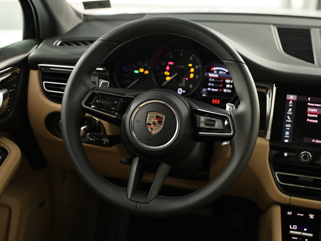 New 2026 Porsche Macan AWD/4WD image 29