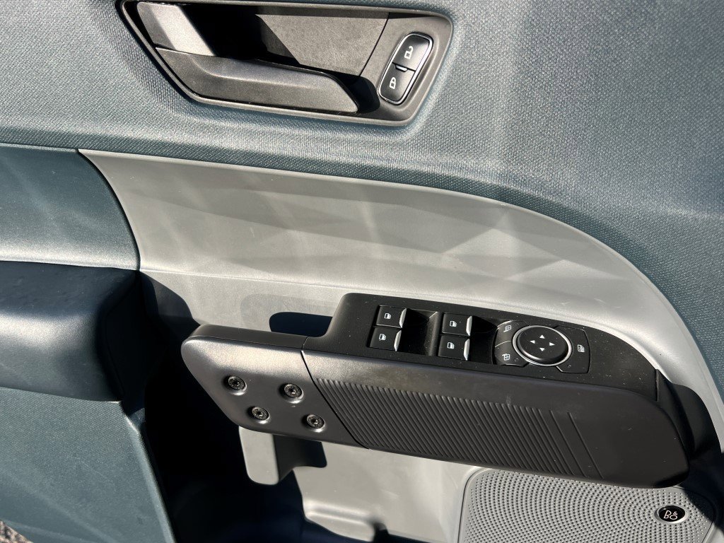 Used 2023 Ford Maverick Lariat w/ Lariat Luxury Package image 26