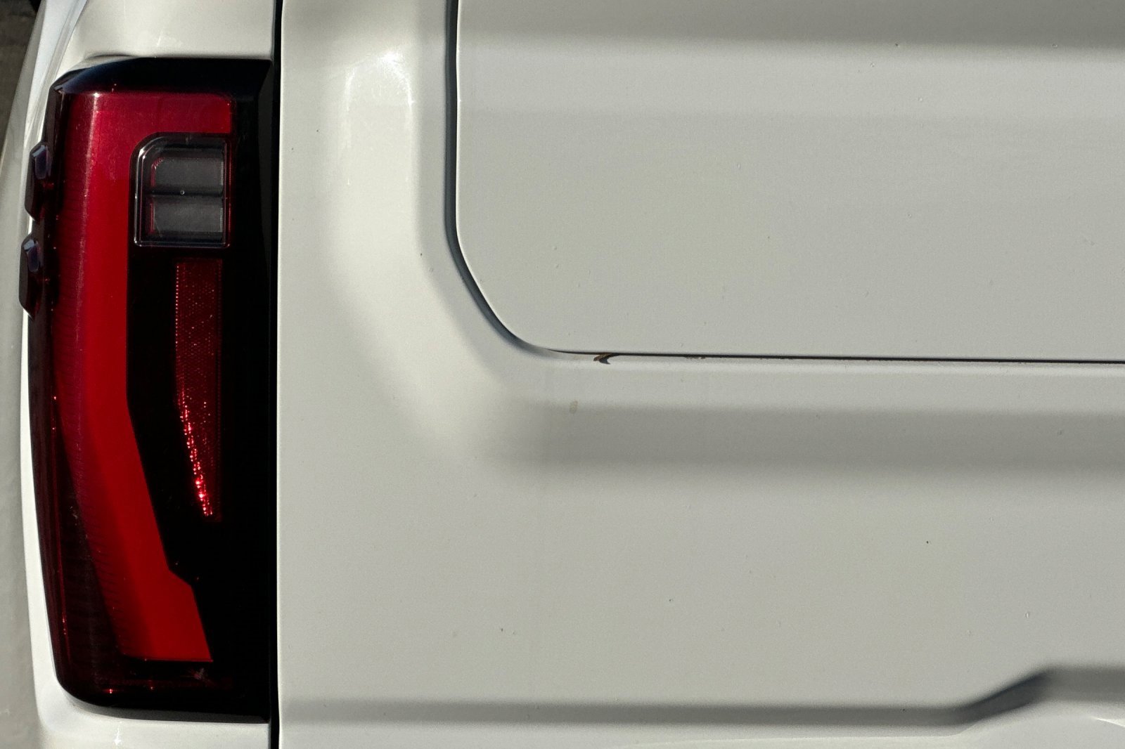 Used 2024 GMC Sierra 3500 Denali w/ Denali Reserve Package image 46