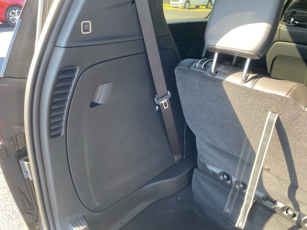 New 2026 Chrysler Pacifica Select w/ S Appearance Package image 13