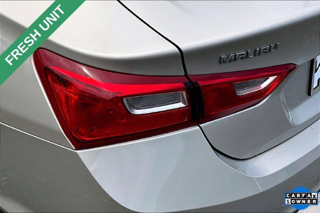 Used 2016 Chevrolet Malibu Hybrid FWD image 28