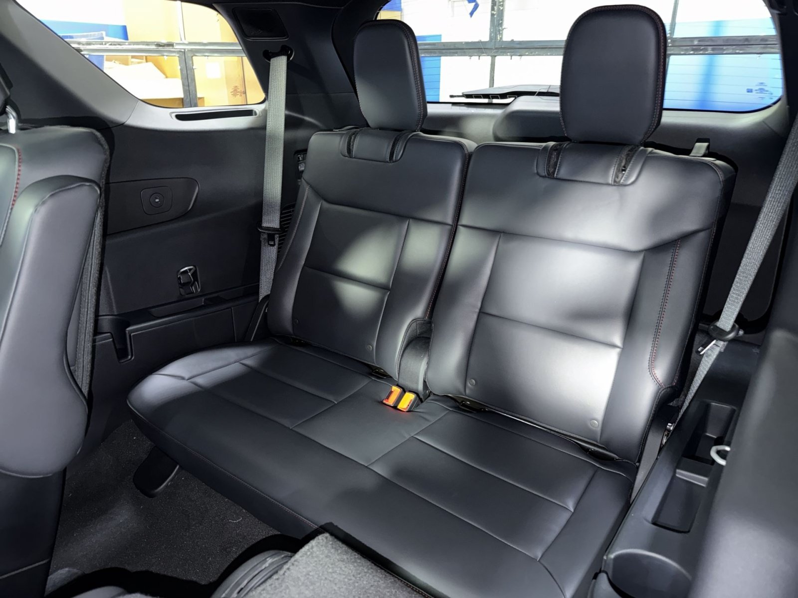 New 2026 Ford Explorer ST-Line w/ ST-Line Street Pack AWD/4WD image 27