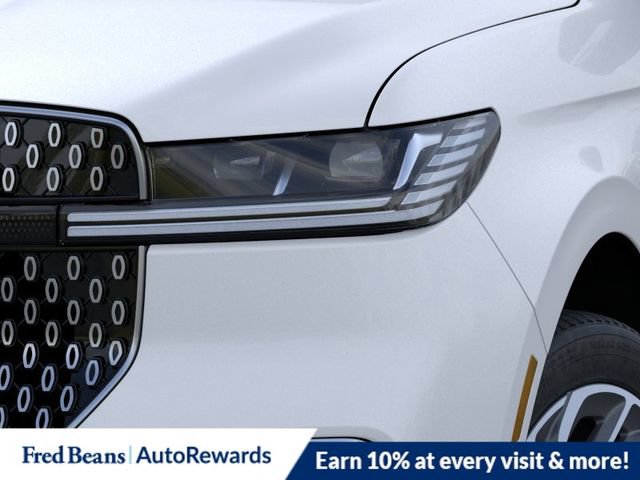 New 2026 Lincoln Navigator L Premier AWD/4WD image 24