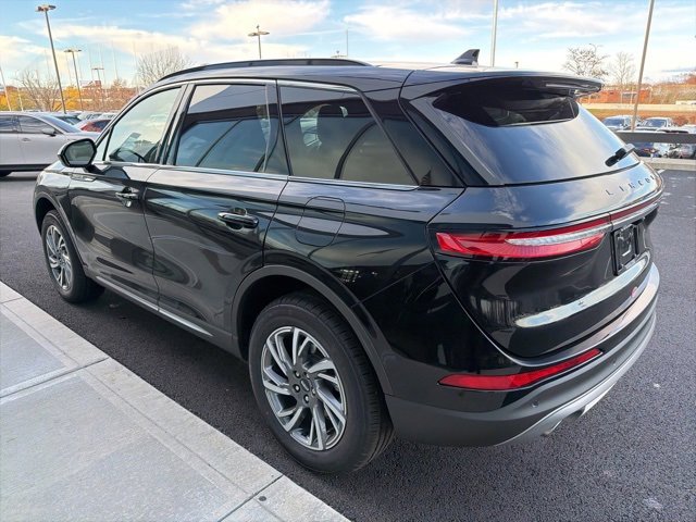 New 2026 Lincoln Corsair Premiere image 5