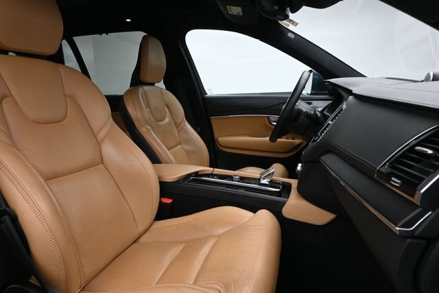 Used 2023 Volvo XC90 B6 Ultimate AWD/4WD image 35