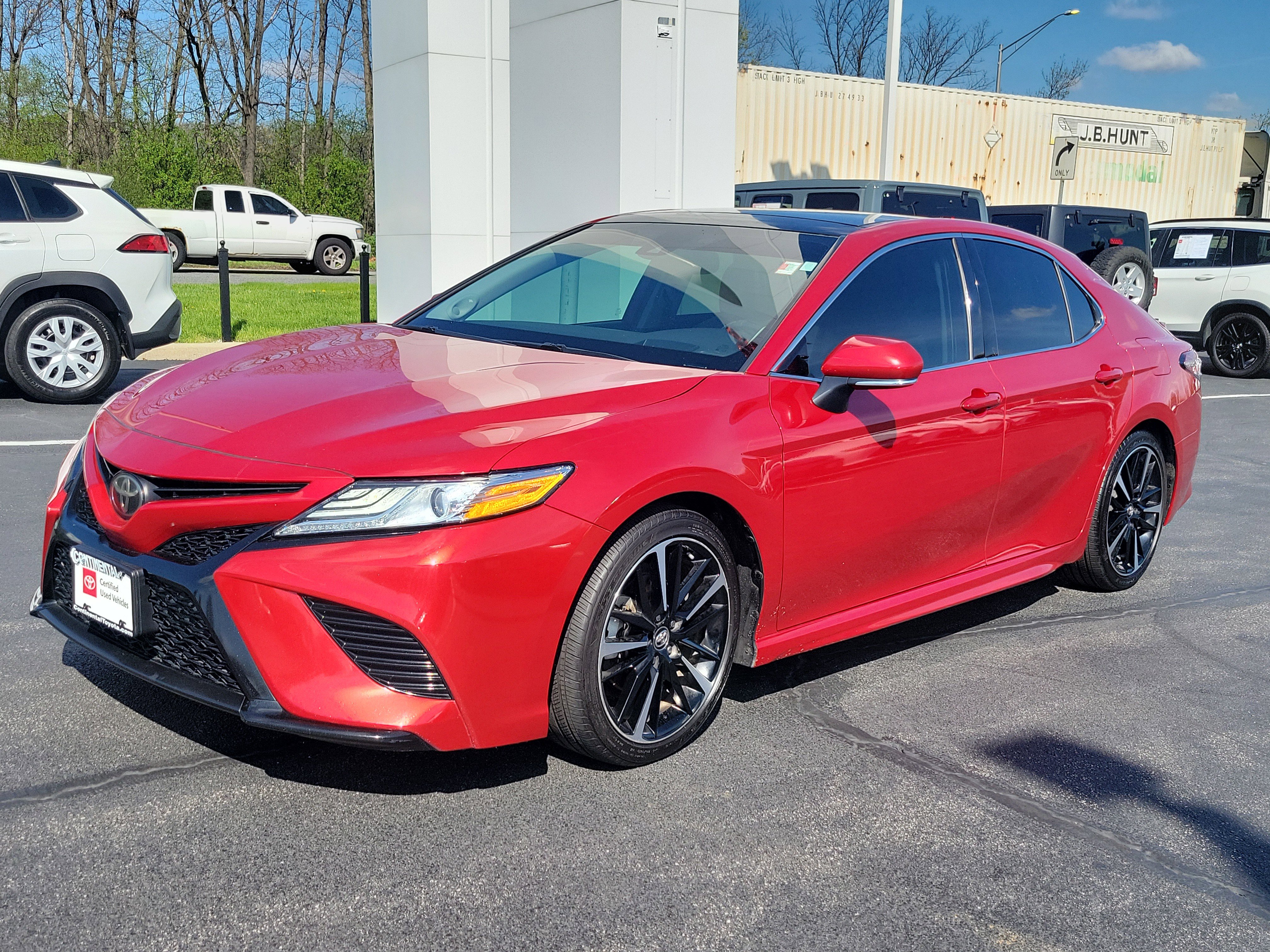 Certified 2020 Toyota Camry XSE image 3