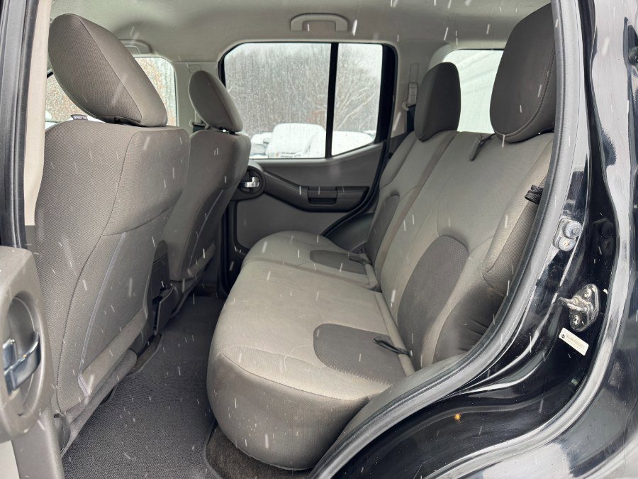 Used 2013 Nissan Xterra 4WD image 16