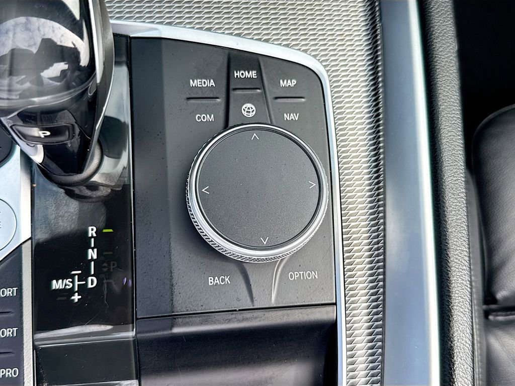 Used 2019 BMW Z4 sDrive30i w/ M Sport Package image 22