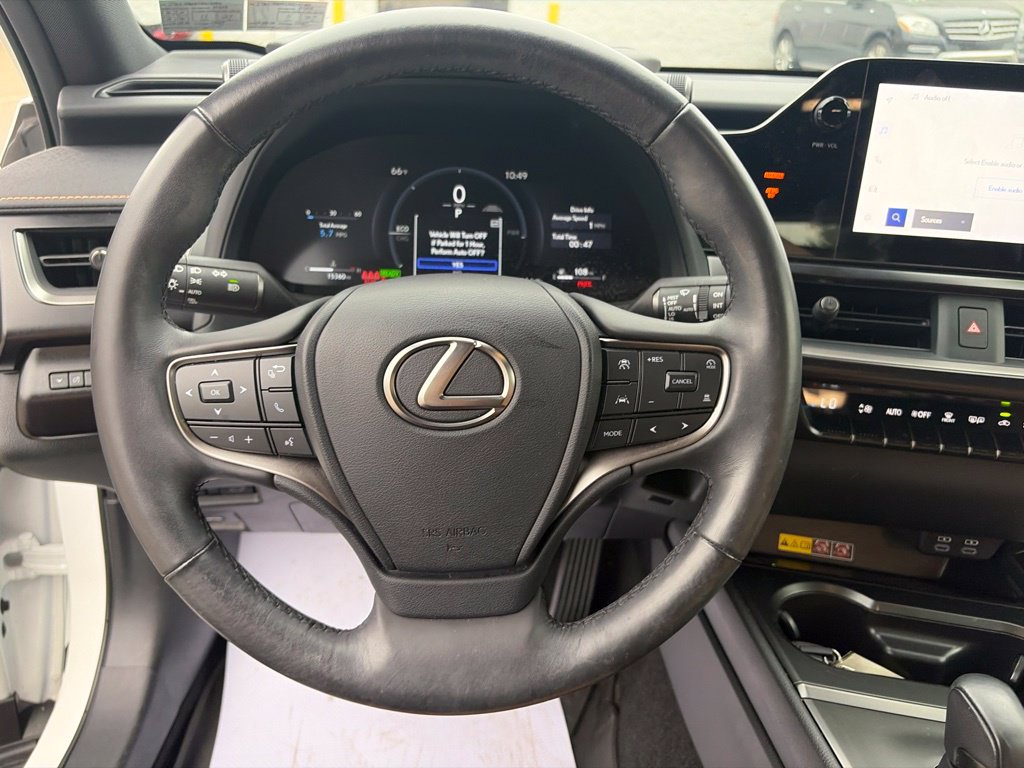 Used 2025 Lexus UX 300h AWD w/ Cold Area Package image 15