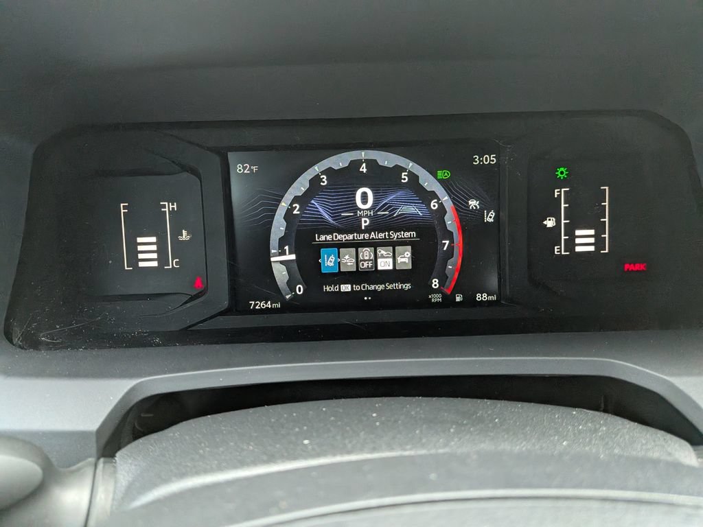Used 2025 Toyota Tacoma SR w/ Towing Package AWD/4WD image 16