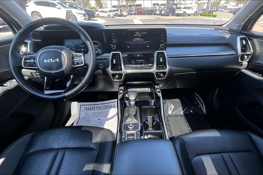 Used 2023 Kia Sorento SX image 13