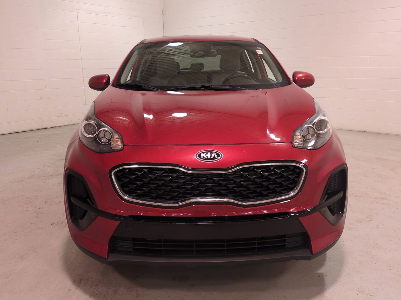 Used 2020 Kia Sportage LX image 8