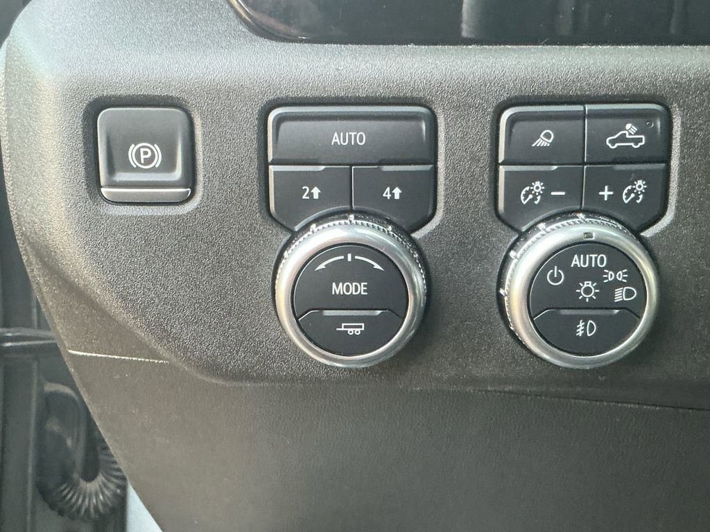 Used 2024 GMC Sierra 1500 SLT image 26