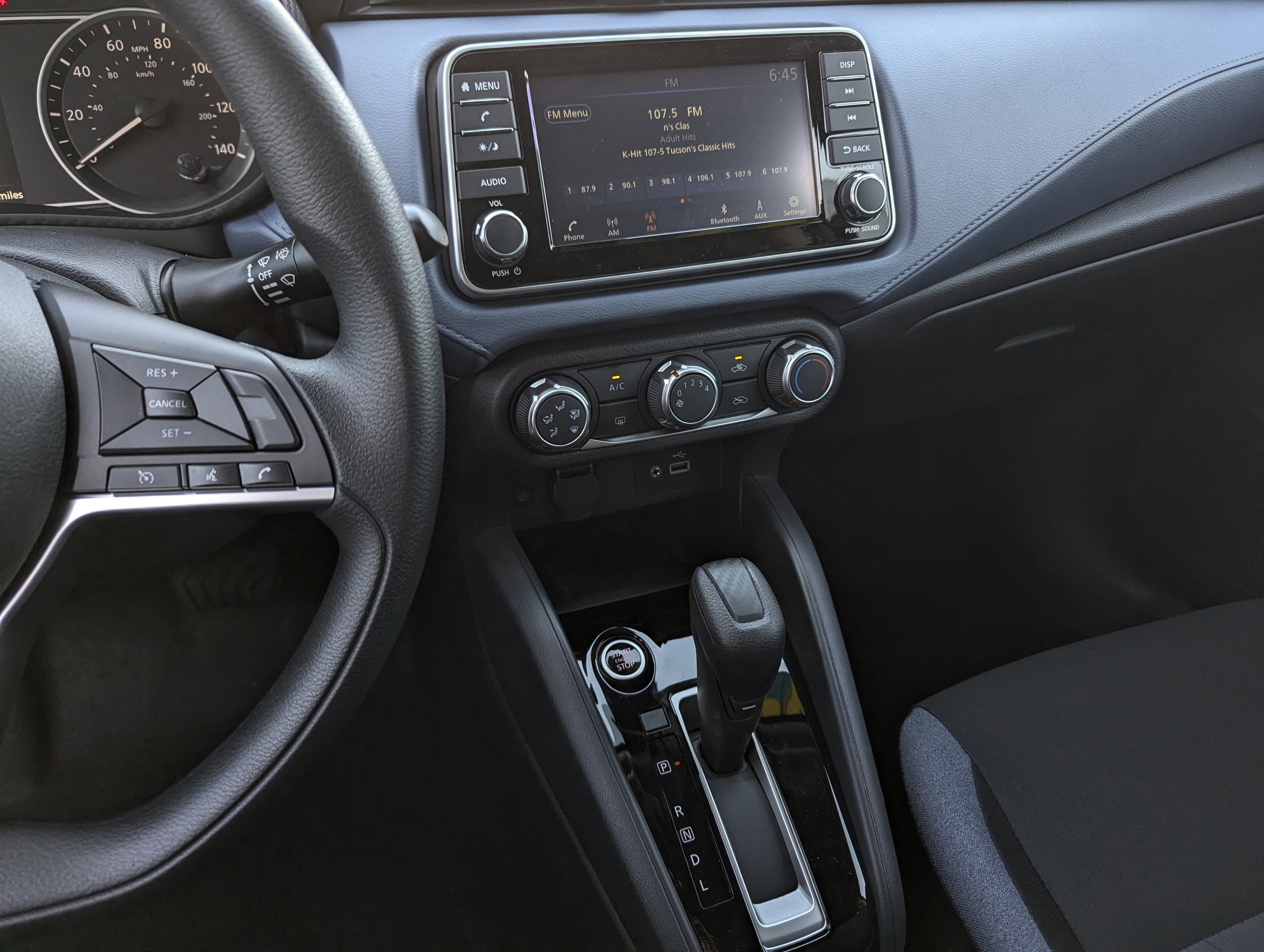 New 2025 Nissan Versa SV image 10