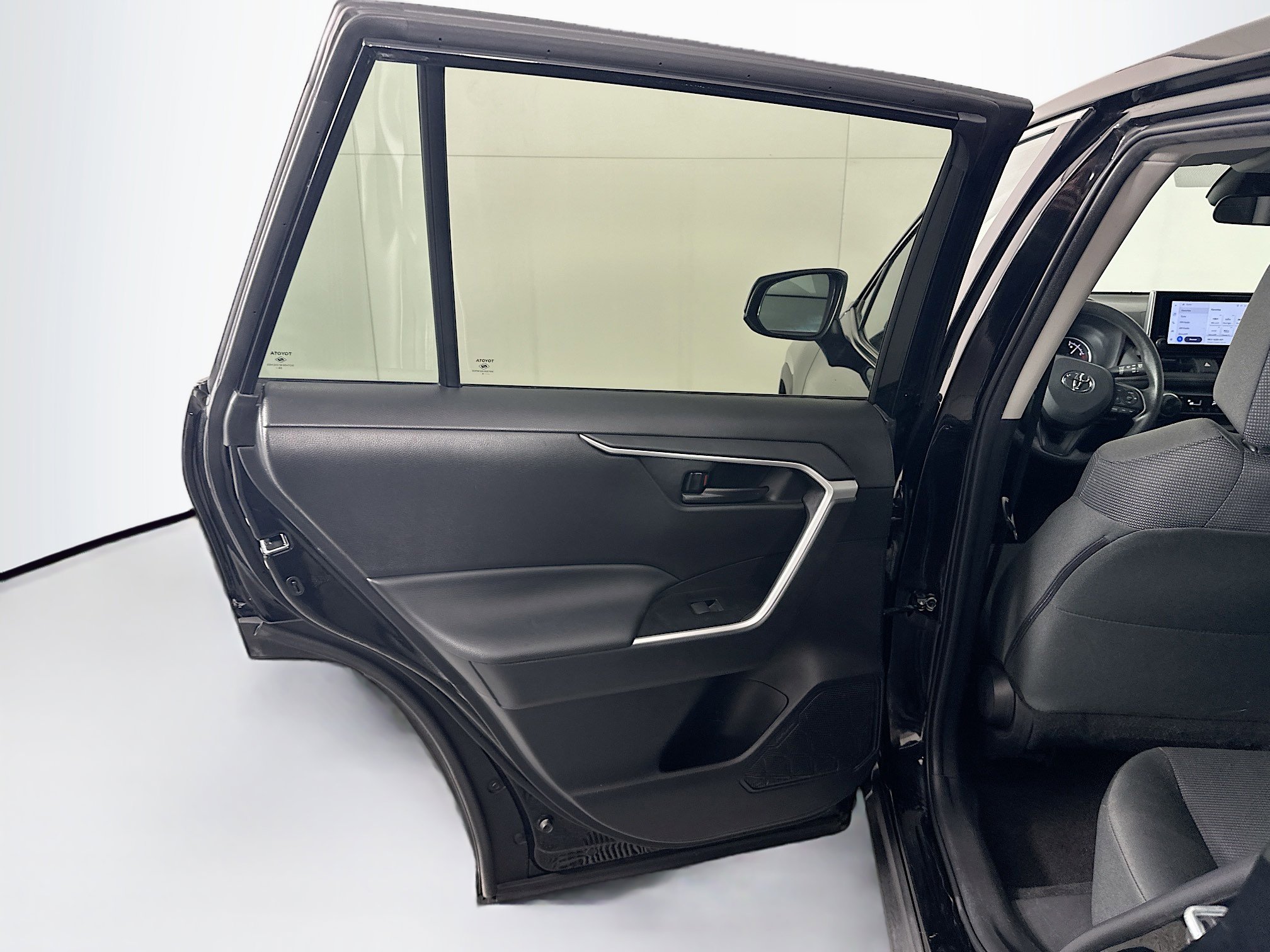 Used 2024 Toyota RAV4 LE image 24