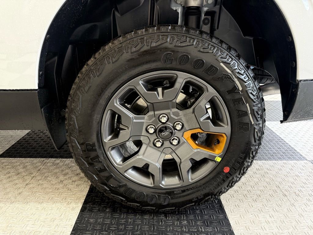 New 2026 Ford Maverick Tremor image 12