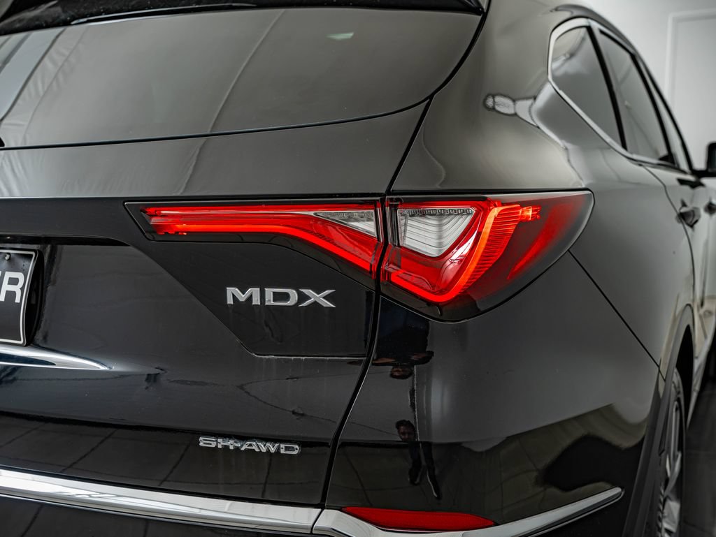Used 2023 Acura MDX SH-AWD w/ Technology Package image 15
