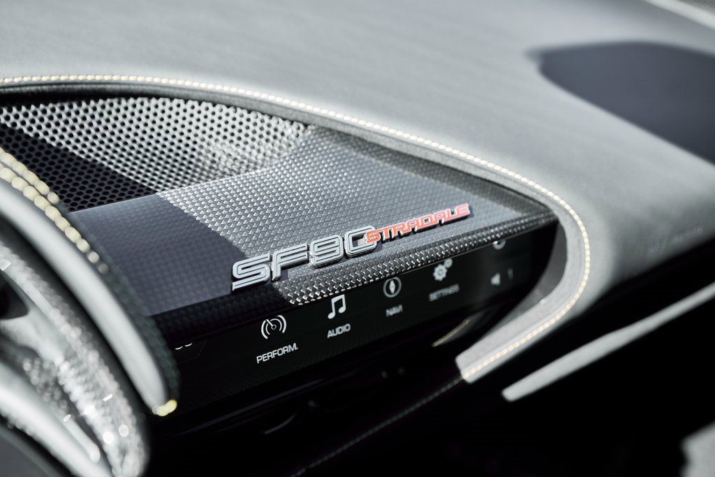 Used 2022 Ferrari SF90 Stradale image 73
