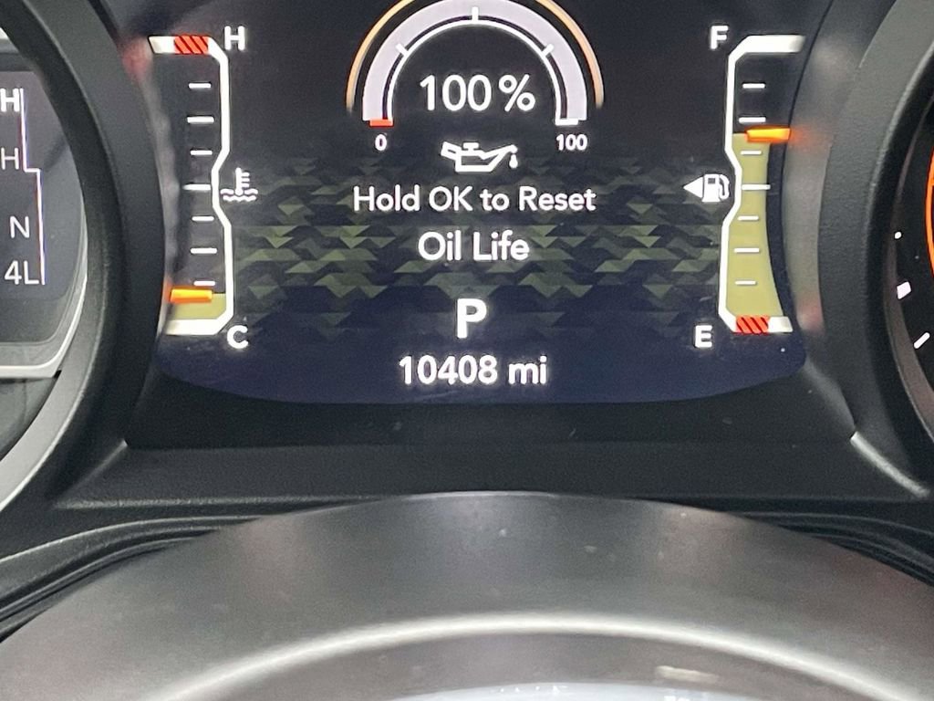 Certified 2025 Jeep Wrangler Sahara image 30