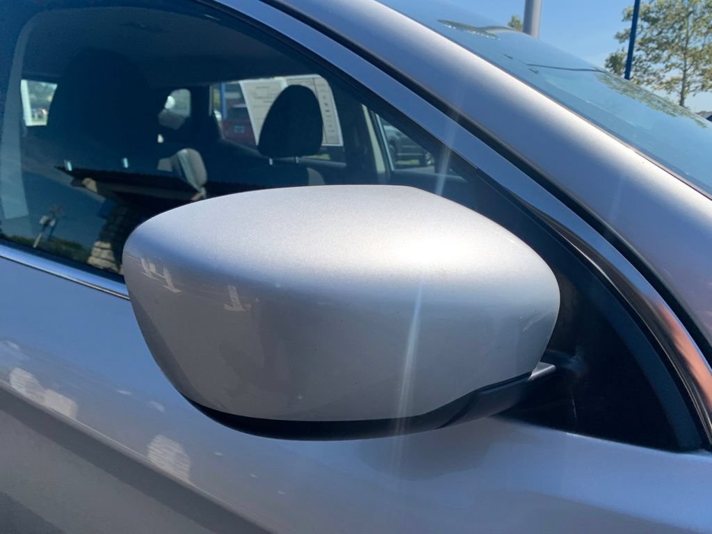 Used 2020 Nissan Rogue Sport S AWD/4WD image 16