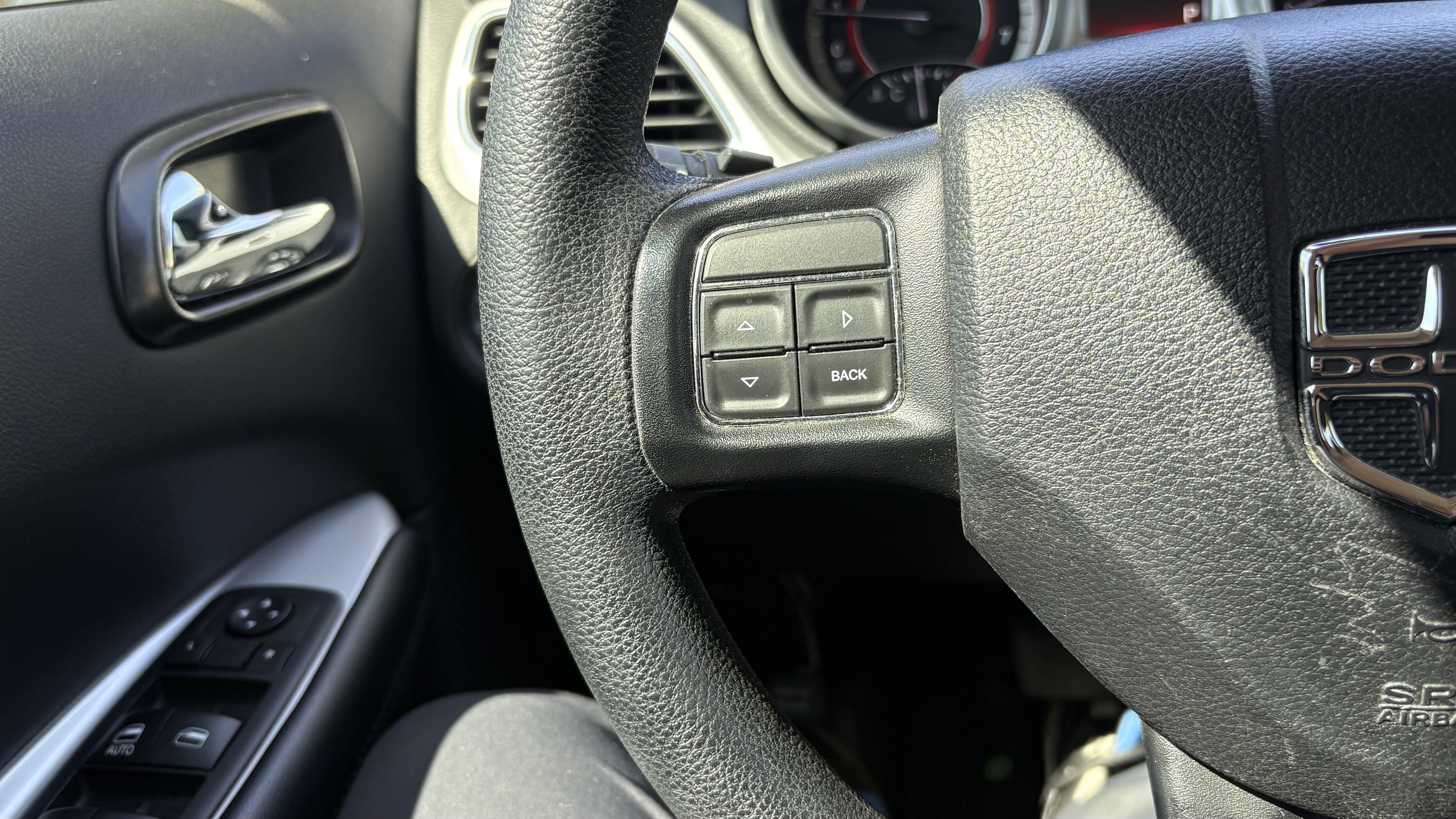 Used 2017 Dodge Journey SE image 20