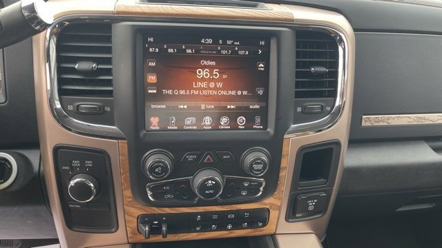 Used 2014 RAM 3500 Laramie Longhorn image 19