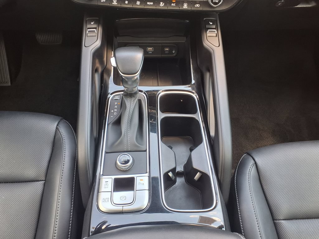 Used 2025 Kia Telluride S FWD image 35
