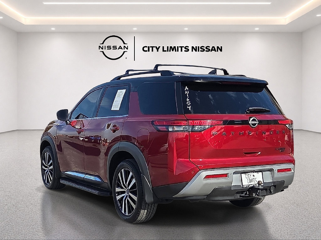Used 2023 Nissan Pathfinder Platinum AWD/4WD image 5