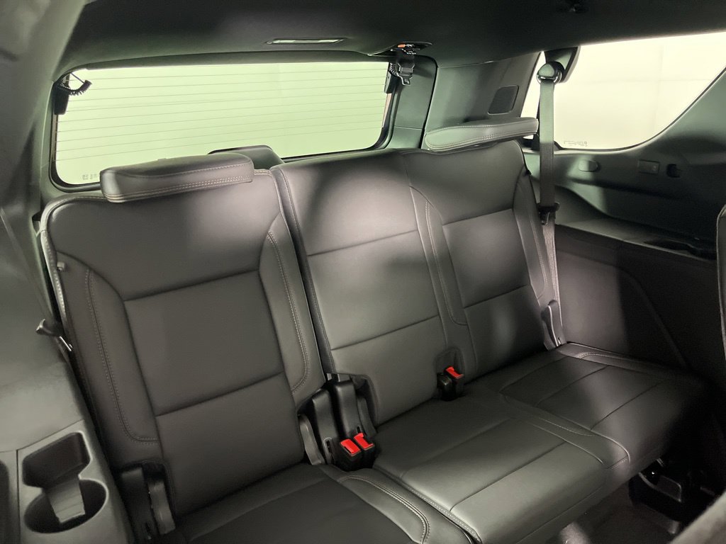 New 2026 Chevrolet Tahoe High Country AWD/4WD image 15