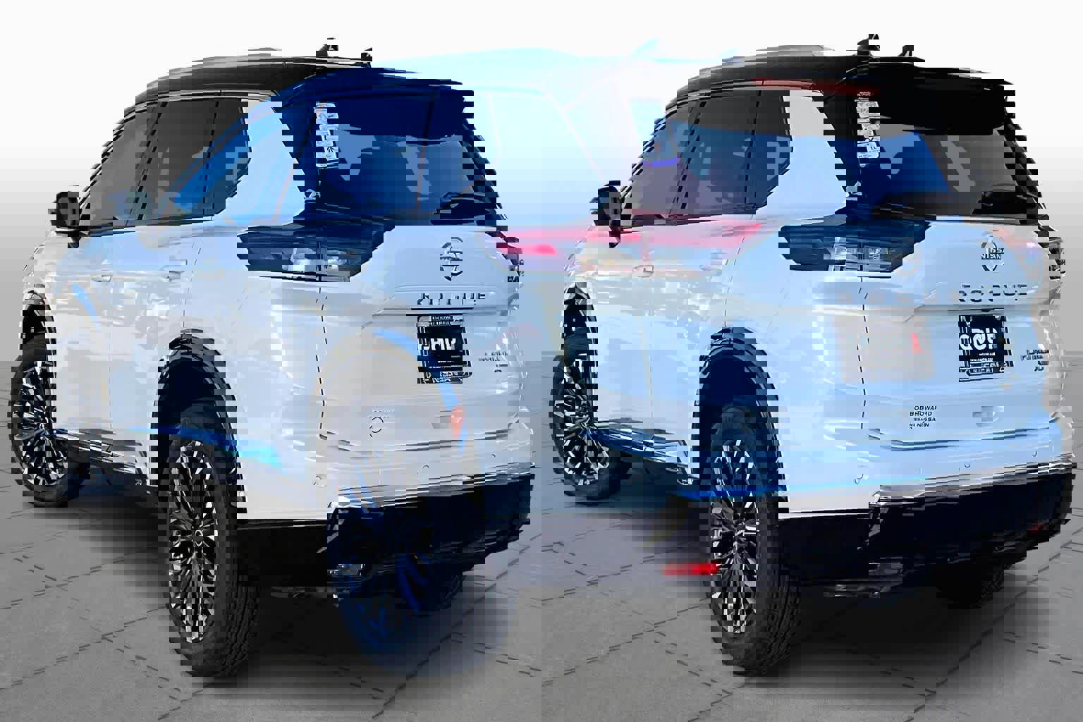 New 2026 Nissan Rogue Platinum w/ Tech Package image 11