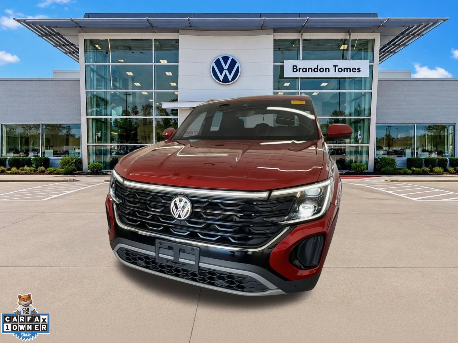 Used 2024 Volkswagen Atlas Cross Sport SE FWD image 4