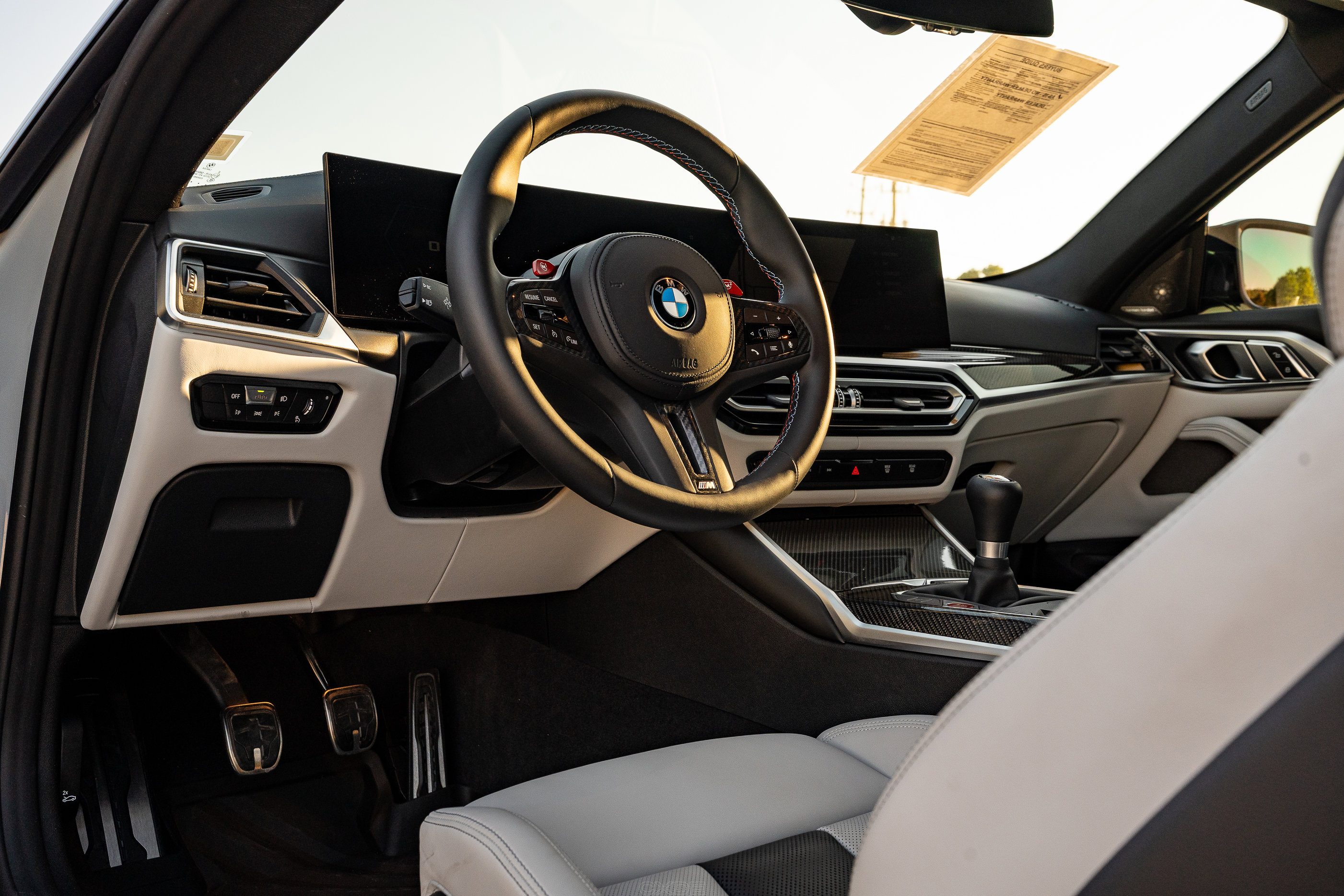 Used 2024 BMW M4 Coupe image 32