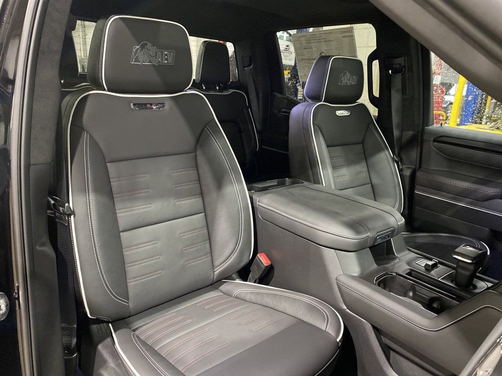 Used 2023 GMC Sierra 1500 AT4X w/ AT4X AEV Edition image 50