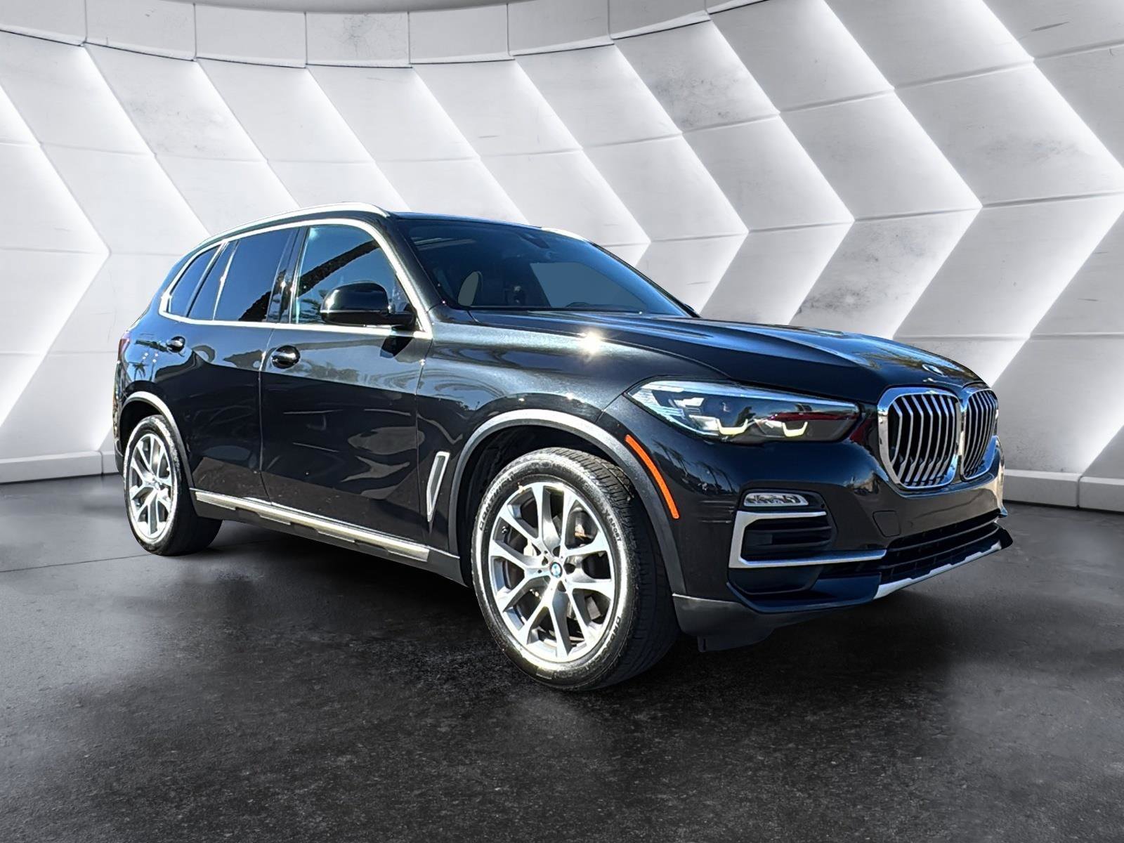 Used 2019 BMW X5 xDrive40i w/ Convenience Package
