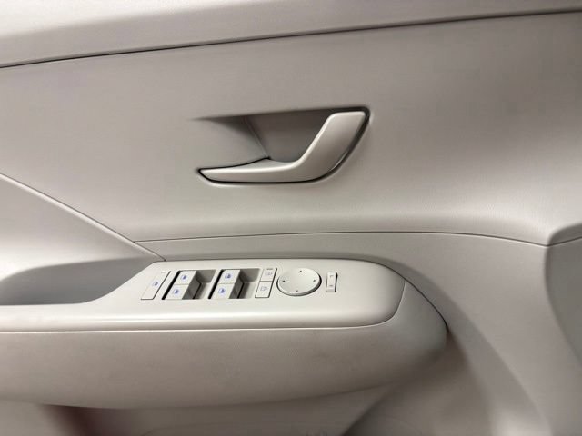 Used 2024 Hyundai Kona SEL FWD image 26