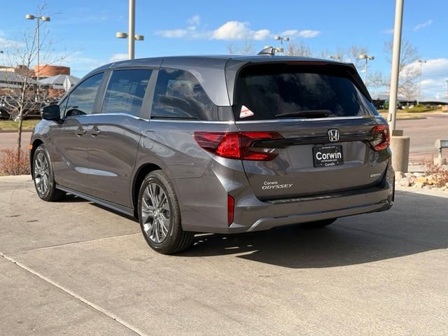 New 2026 Honda Odyssey Touring image 5