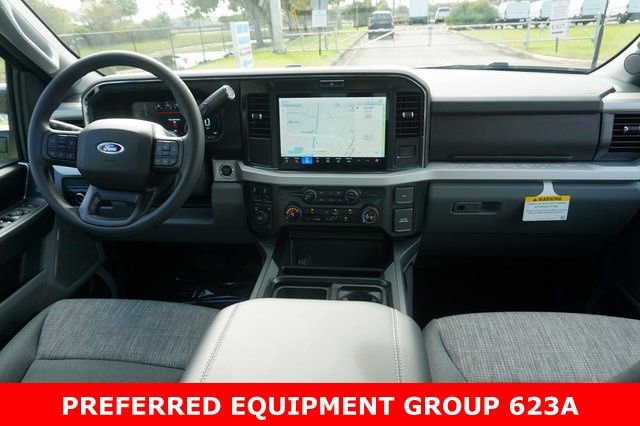 New 2026 Ford F350 XLT w/ XLT Premium Package AWD/4WD image 5
