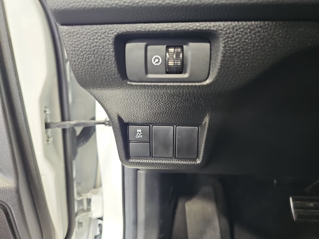 Used 2025 Honda Civic Sport image 25