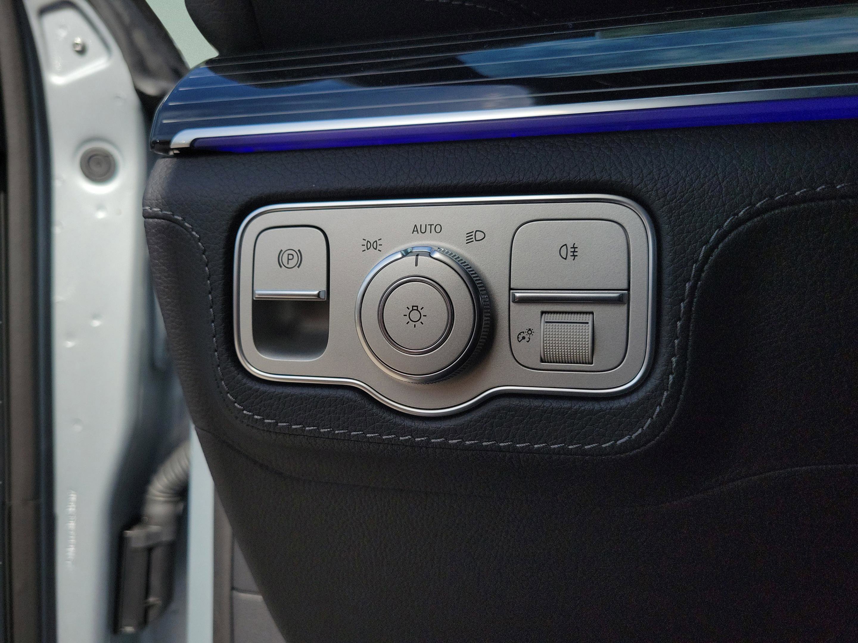 New 2026 Mercedes-Benz GLS 580 4MATIC image 21