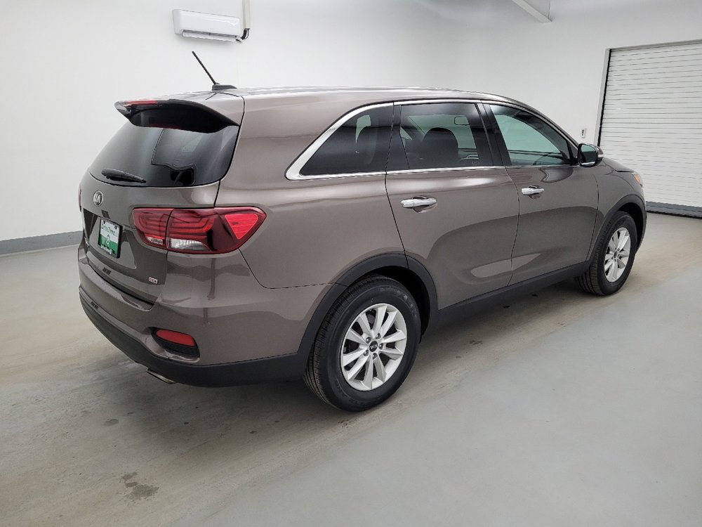 Used 2019 Kia Sorento LX image 10