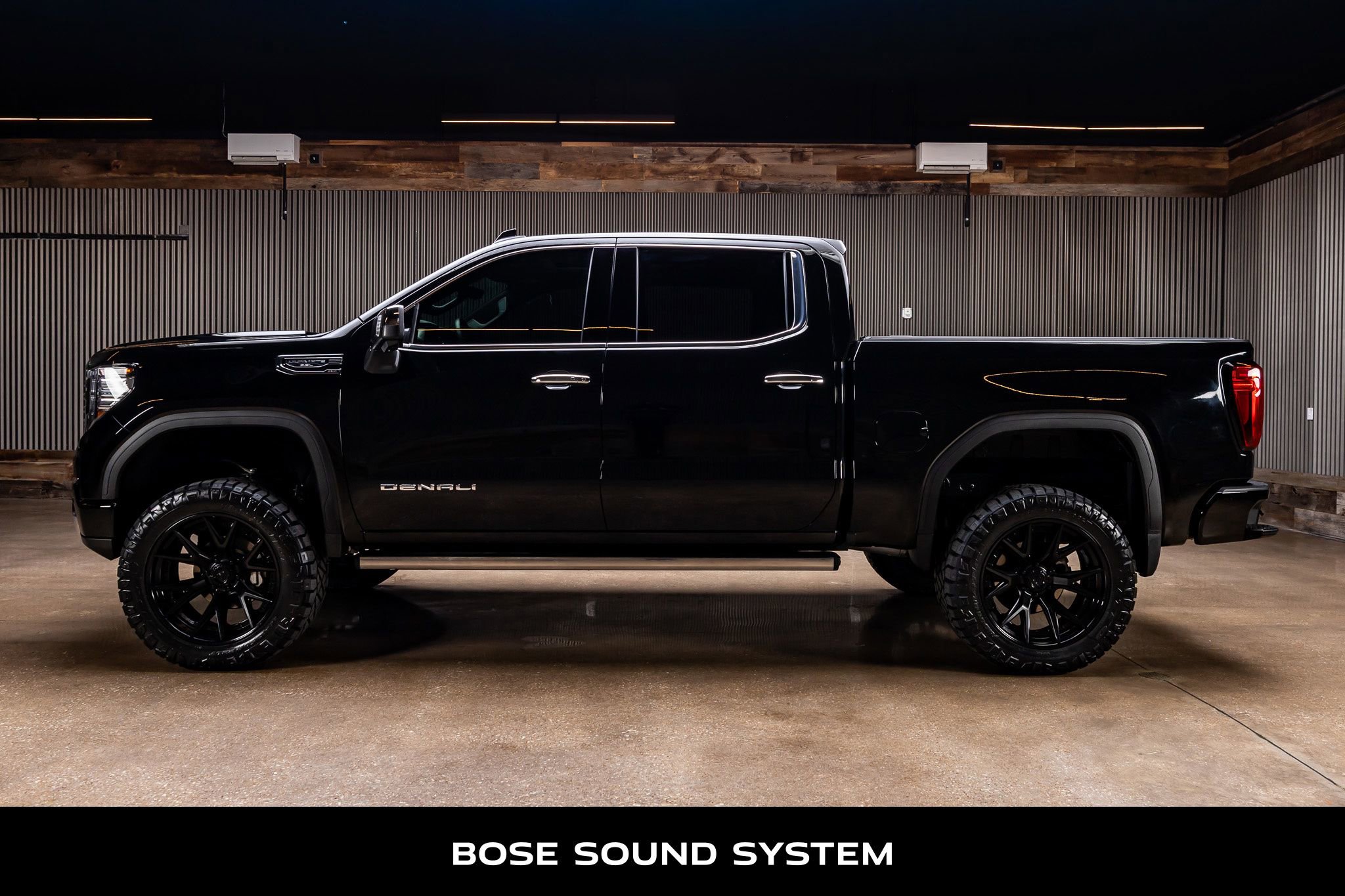 Used 2025 GMC Sierra 1500 Denali Ultimate AWD/4WD image 6