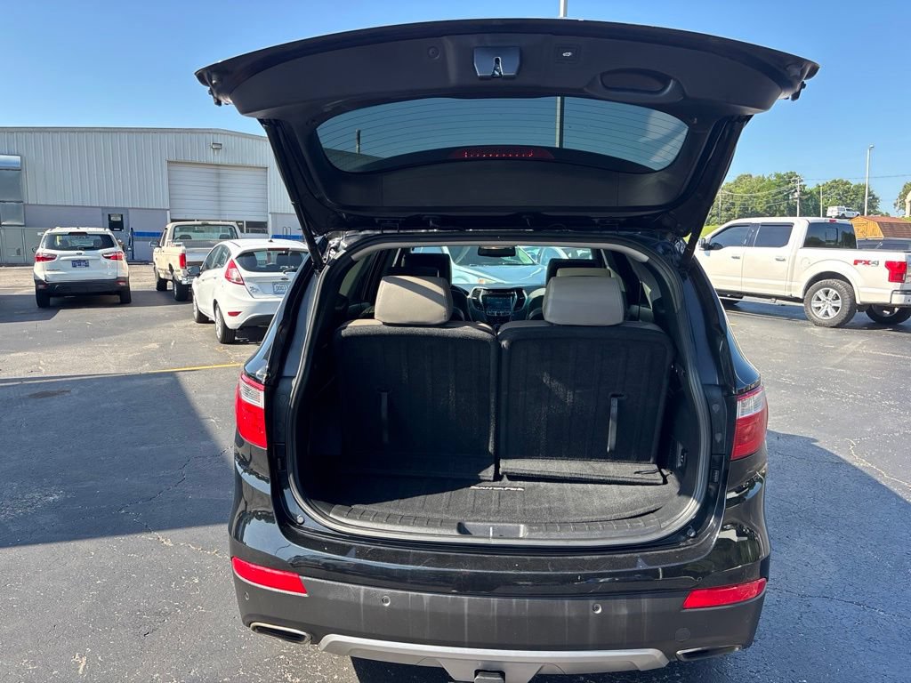 Used 2015 Hyundai Santa Fe Limited w/ Option Group 04 FWD image 11