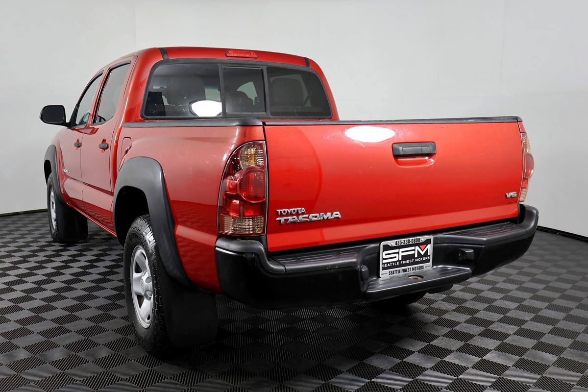 Used 2014 Toyota Tacoma 4x4 Double Cab w/ Convenience Package image 12