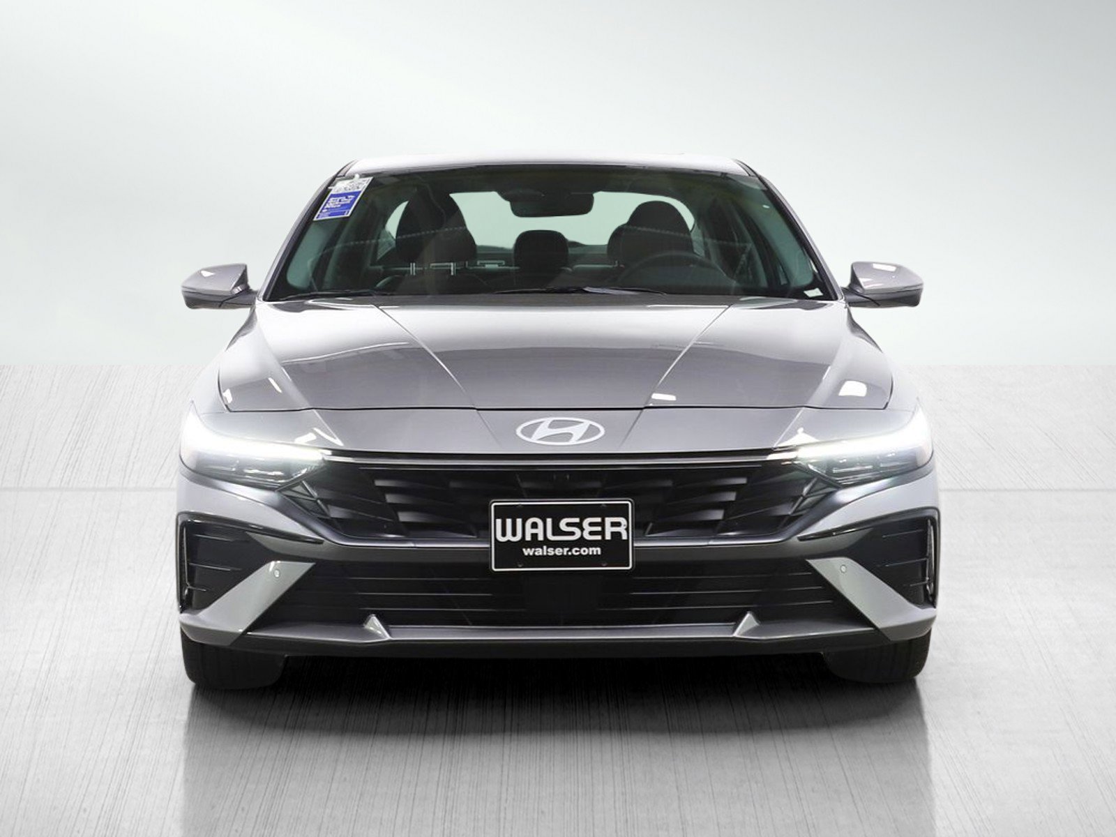 Used 2024 Hyundai Elantra Limited FWD image 8