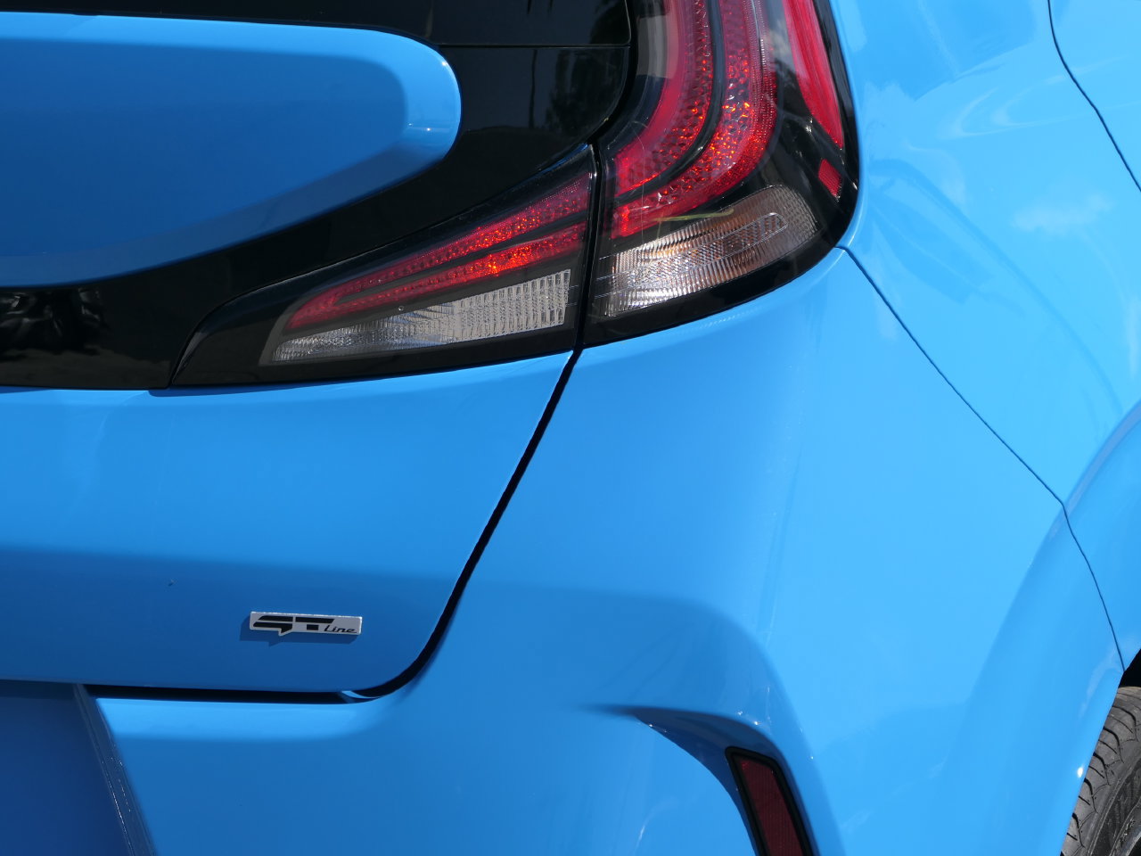 Certified 2023 Kia Soul GT-Line FWD image 4