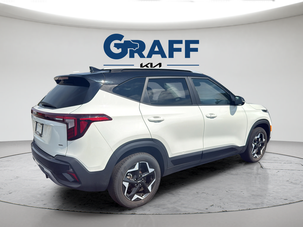 Used 2025 Kia Seltos S AWD/4WD image 8