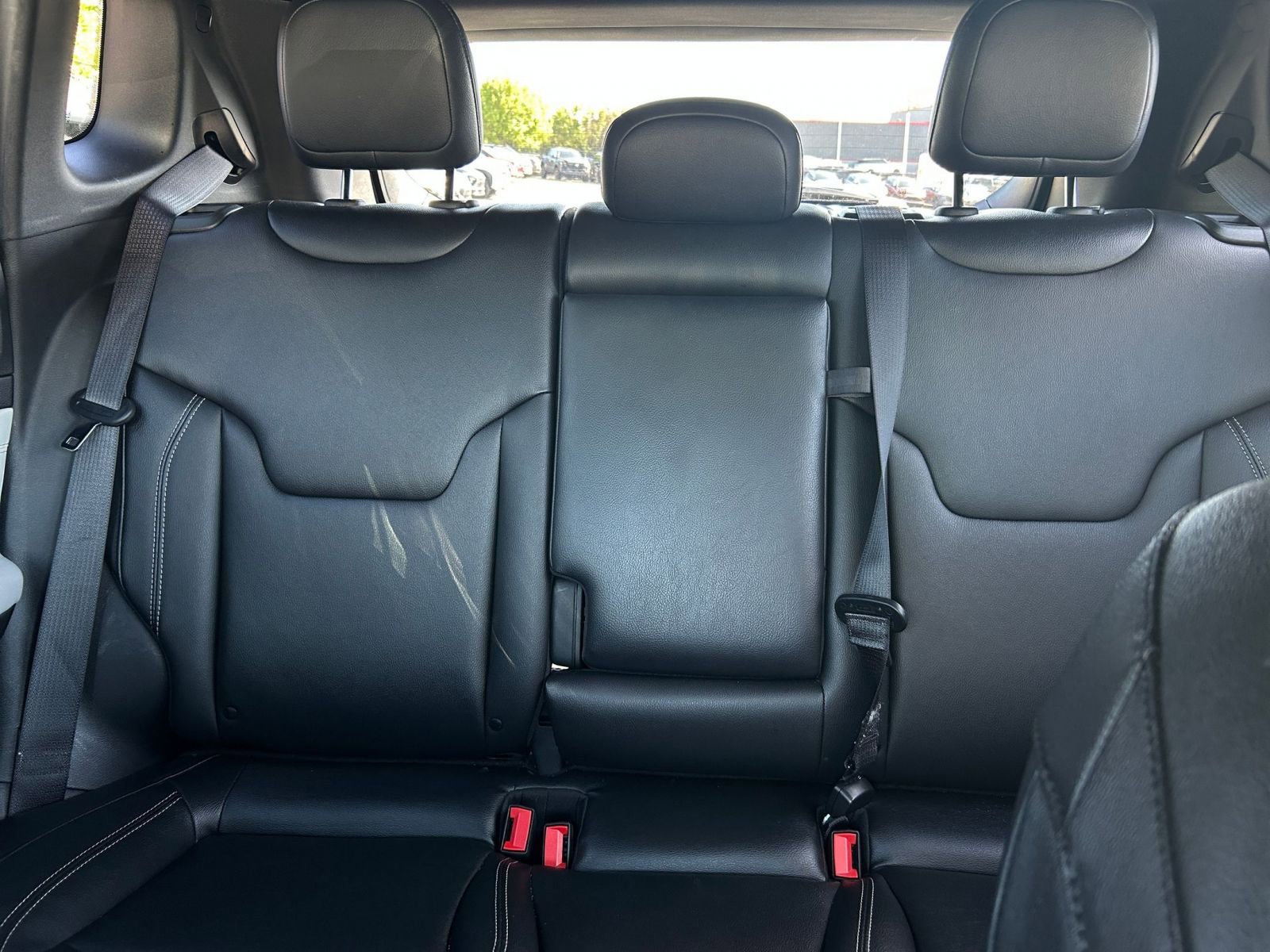 Used 2025 Jeep Compass Limited AWD/4WD image 33