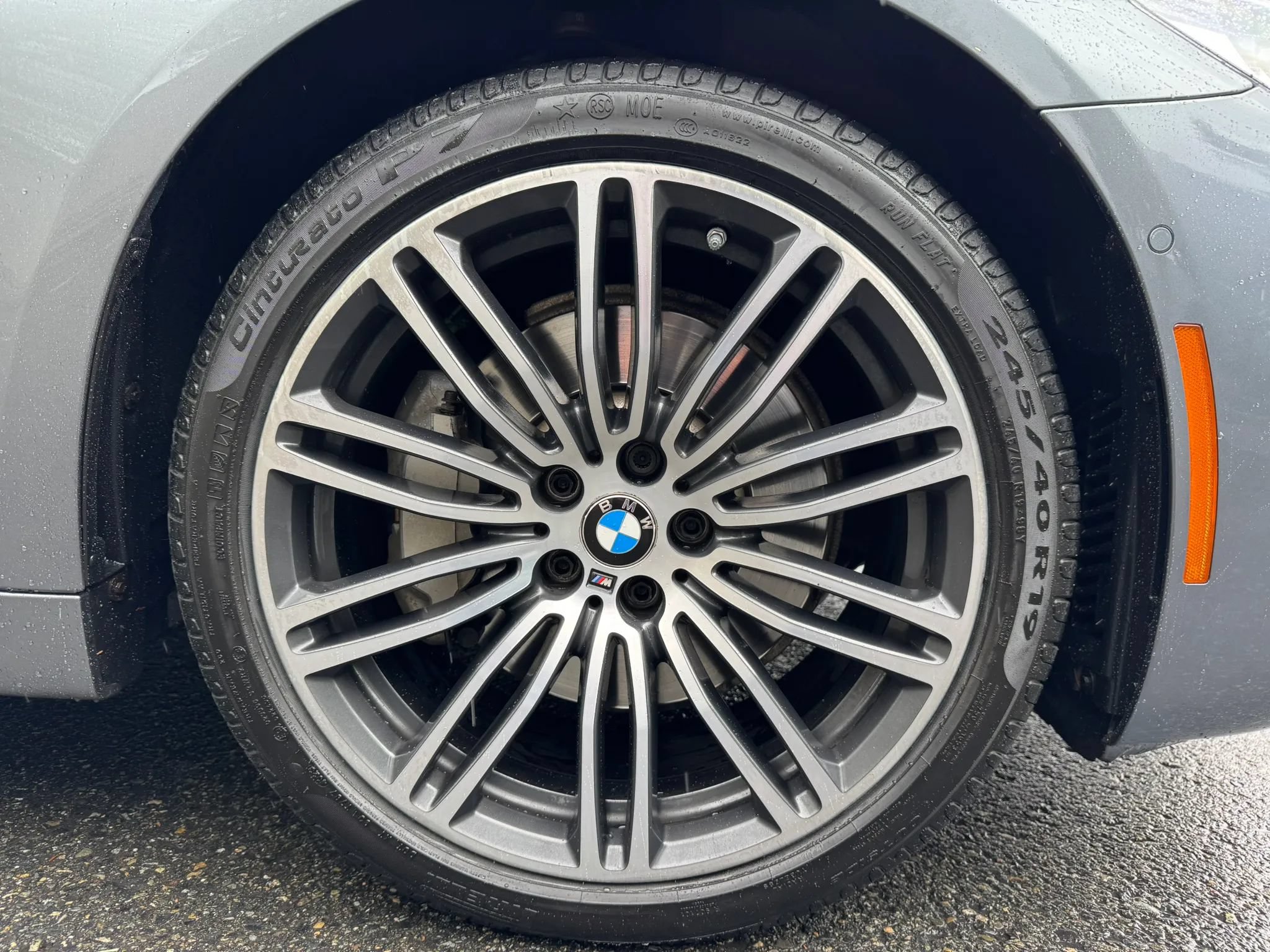Used 2018 BMW 530e xDrive AWD/4WD image 18