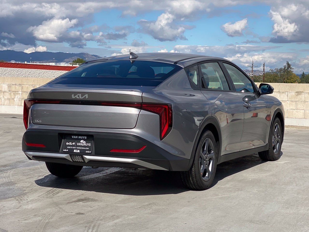 New 2027 Kia K4 FWD image 2