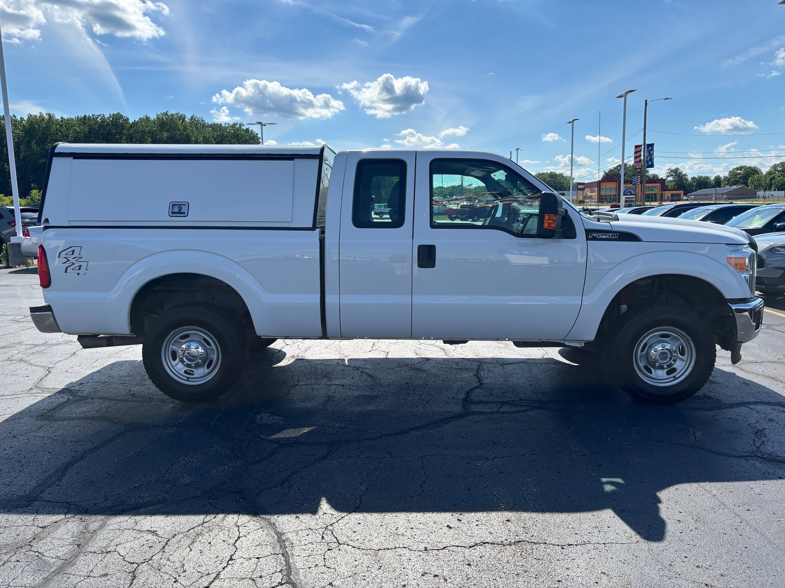 Used 2016 Ford F250 XL w/ Power Equipment Group AWD/4WD image 5